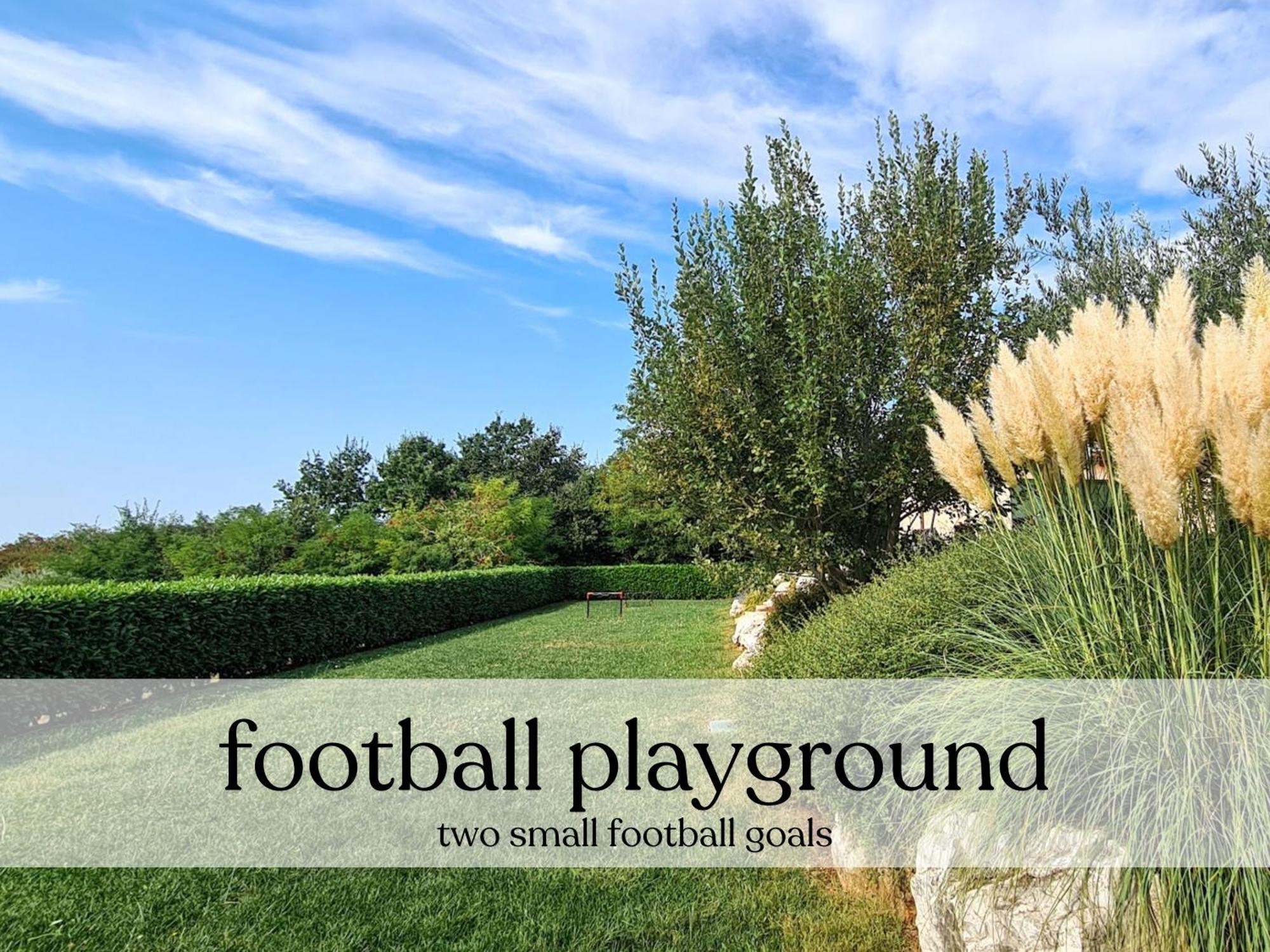 Spacious Villa With Pool, Indoor Jacuzzi And Sauna Near Porec Višnjan Exteriör bild